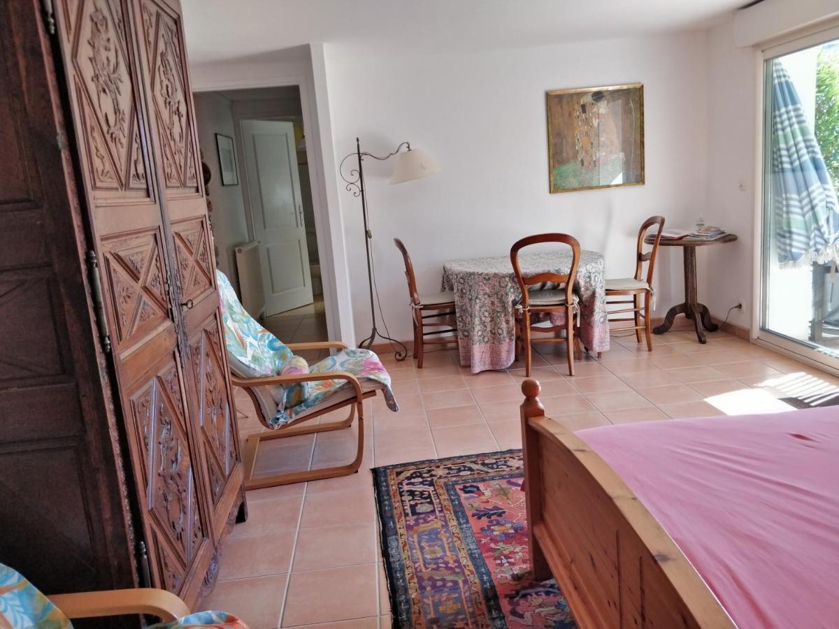 T1 Ou T2 Dans Villa Avec Jardin Proche Biarritz Anglet Exteriér fotografie