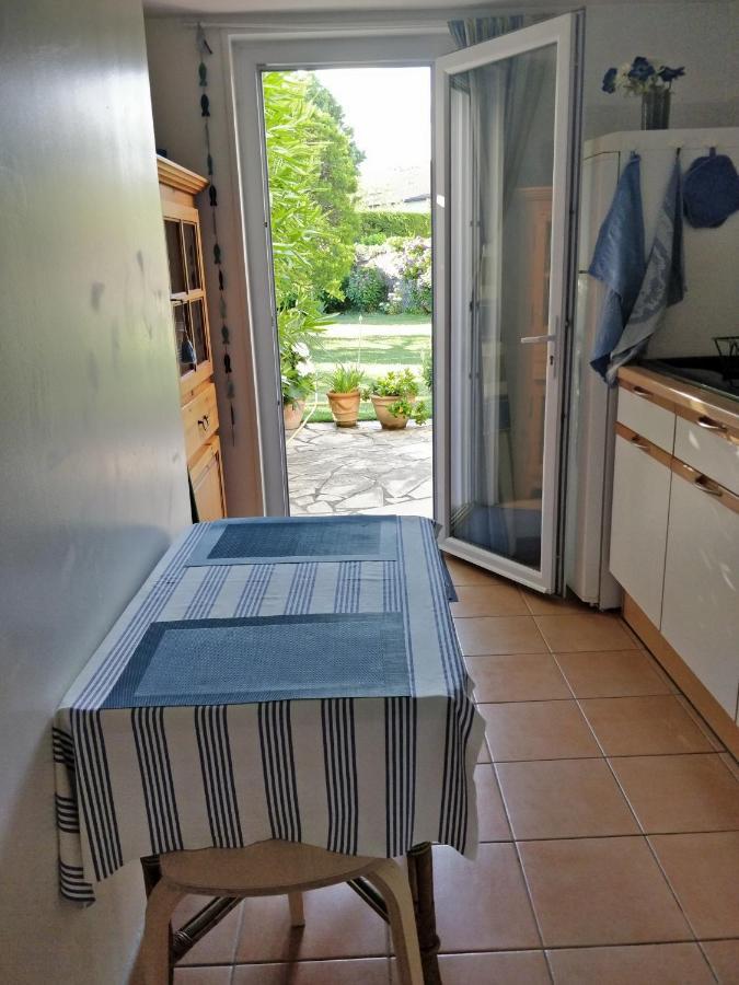 T1 Ou T2 Dans Villa Avec Jardin Proche Biarritz Anglet Exteriér fotografie